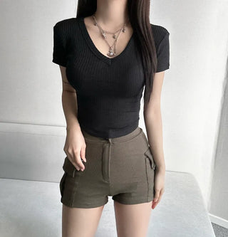 Round V-neck Rounded Hem Ribbed Tee Short Sleeve