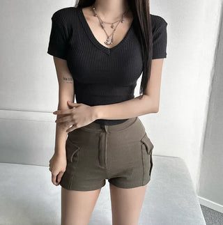 Round V-neck Rounded Hem Ribbed Tee Short Sleeve