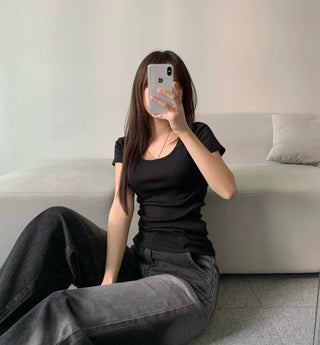 Loose Fit U-Neck Short Sleeve T-Shirt Basic Arm