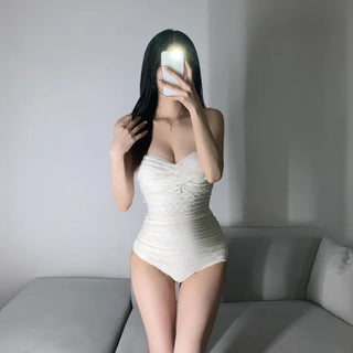 Delicate Fit Flower Punching Twist Monokini One-piece Swimsuit