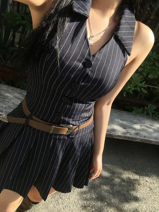 Halter Sleeveless Collar Pleated Dress Striped Party Look