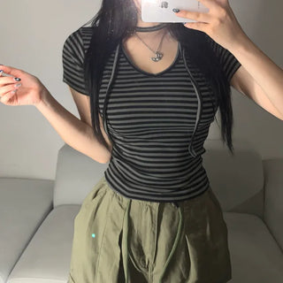 Striped V-neck Muffler Set Short Sleeve T-shirt Slim