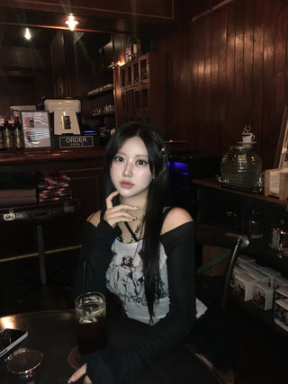 See-through Off-shoulder Long Sleeve T-shirt with Print over