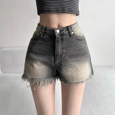 Cat Sanding Vintage Wash Denim Frill Pants Calfshorts