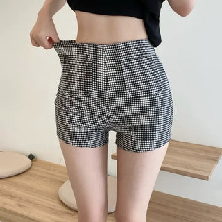 Two-Pocket Stretchy Mochi High-Waisted Pocket Shorts