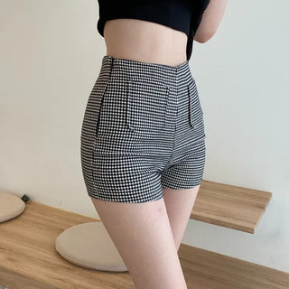 Two-Pocket Stretchy Mochi High-Waisted Pocket Shorts