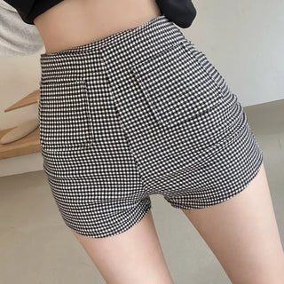 Two-Pocket Stretchy Mochi High-Waisted Pocket Shorts