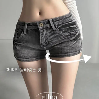 Back Pocket Black Denim Shorts Hot Pants Y2K