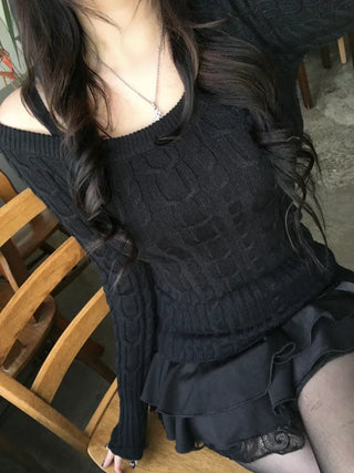 Slim Off-shoulder Cable Knit Long Sleeve Round Neck