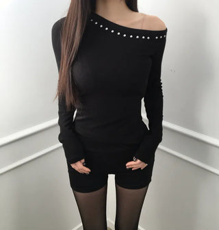 Studded Half-Off-Shoulder Side-Slit Long-Sleeve T-Shirt. Daily Perfect Shot