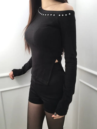 Studded Half-Off-Shoulder Side-Slit Long-Sleeve T-Shirt. Daily Perfect Shot
