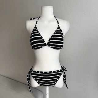 Striped Bikini Basic Body Profile Resort Vacation Look