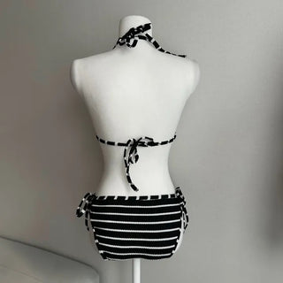 Striped Bikini Basic Body Profile Resort Vacation Look