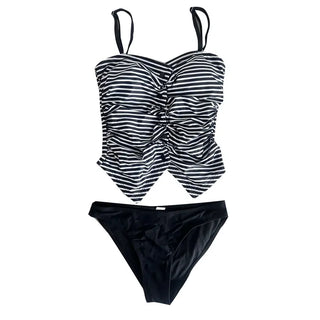 Frill Dot Bikini Lovely Sexy Glam Perfect Shot