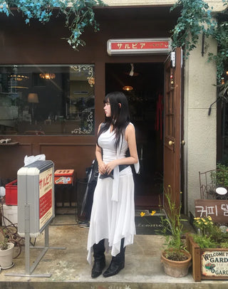 Asymmetrical Shirred Lace Tiered Skirt Jeju Island Look