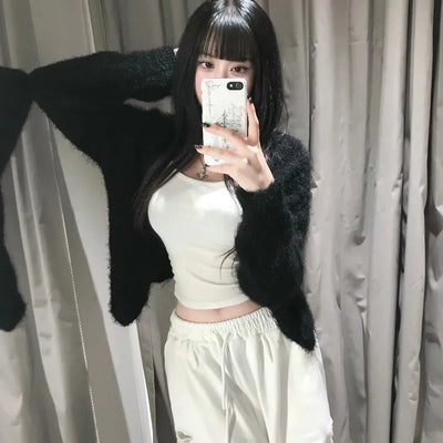 V-neck Shirred Lightly Fleece-lined Long Sleeve Tee Arm