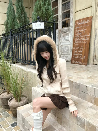 Liv Rouge Angora Off-shoulder Knit Pine Needle Year-end