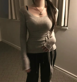 Shoulder Slit V-neck Hoodie Long Sleeve Crop Top