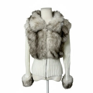 Mer Eyelet One-shoulder Sweatshirt Year-end look Christmas Date