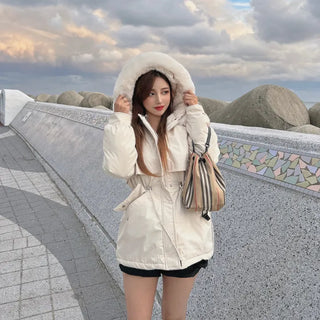 Effortless Stylish Short Padded Jacket with Fur Hood