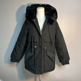 Effortless Stylish Short Padded Jacket with Fur Hood