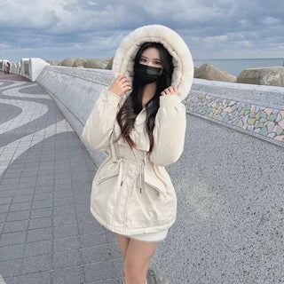 Effortless Stylish Short Padded Jacket with Fur Hood