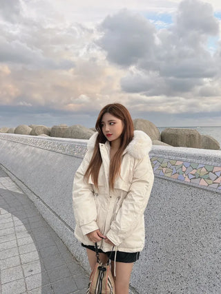 Effortless Stylish Short Padded Jacket with Fur Hood