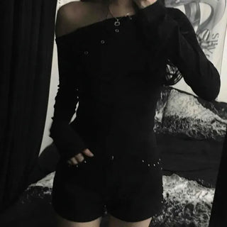Side Diagonal Eyelet Long Sleeve T-shirt