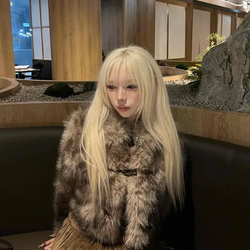 Collar toggle button cropped mink fur jacket