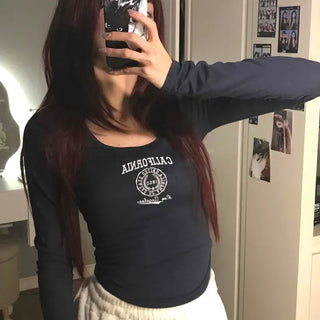 Lettering Slim Fit Round Long Sleeve T-shirt