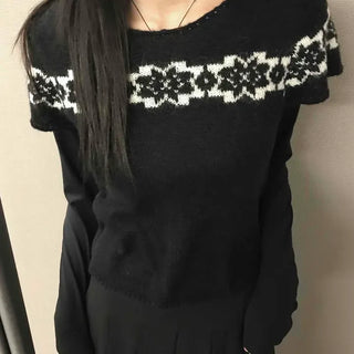 Charmant Flora Shoulder Jacquard Frill Sleeve Knit