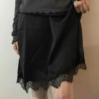 Solid Color Chiffon Lace Hem Shirred Elastic Waist Skirt