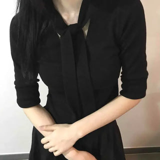 Tie V-neck Long Sleeve Knit