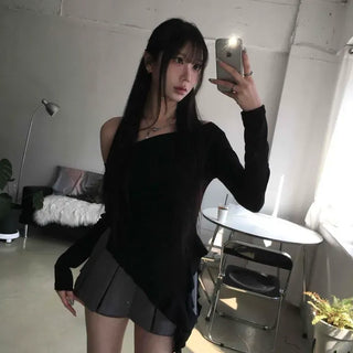 Slim Fit Diagonal Neck Off-Shoulder Frill Long Sleeve T-Shirt