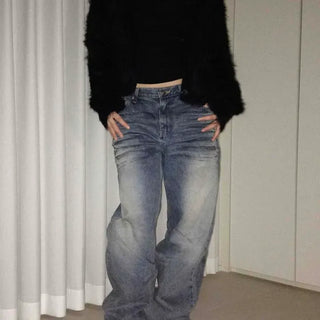 Thigh-Furnished High-Waisted Straight Jeans