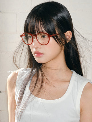 red round glasses