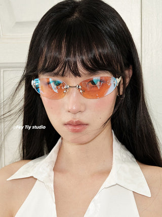 oval cat-eye sunglasses