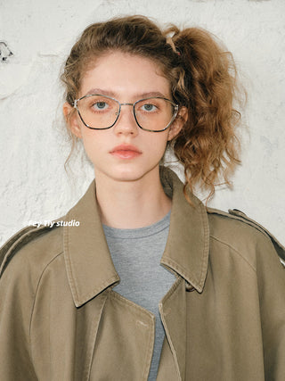 silver metal glasses