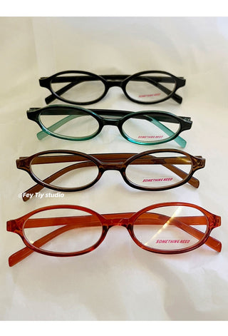 red round glasses