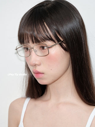 gold rectangular glasses