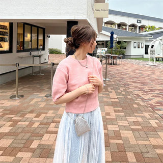 Colorful round knit