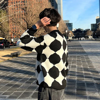 Circle Argyle Knit