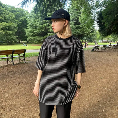 Striped round short-sleeved T-shirt