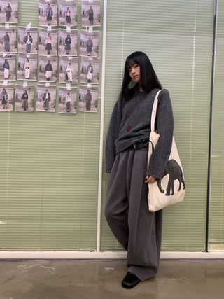 NEVERSEEZ Minimalist Soft Round Neck Sweater