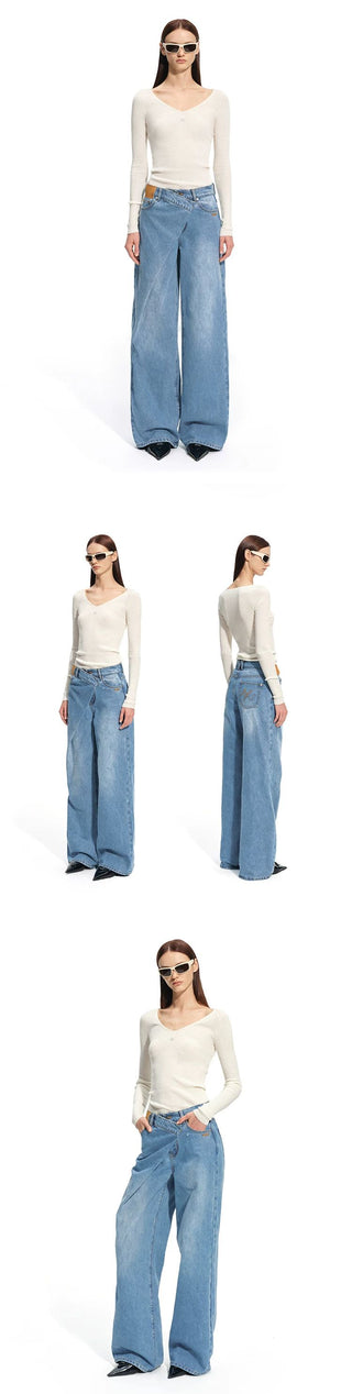 [NOTAWEAR] V-Neck Ribbed Slim Fit Knit Top