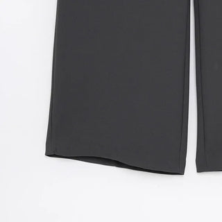 Wide-button slacks