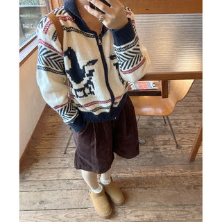 Two-pleat corduroy shorts