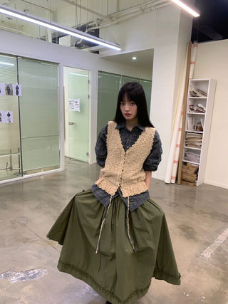 [NEVERSEEZ] Asymmetric Pocket A-Line Pleated Skirt