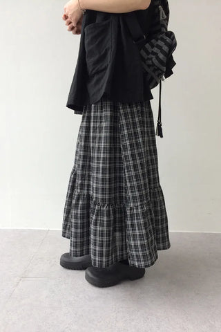 Elastic waist checkered long skirt