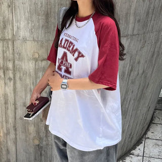 (Unisex) Raglan Sleeve Printed T-Shirt